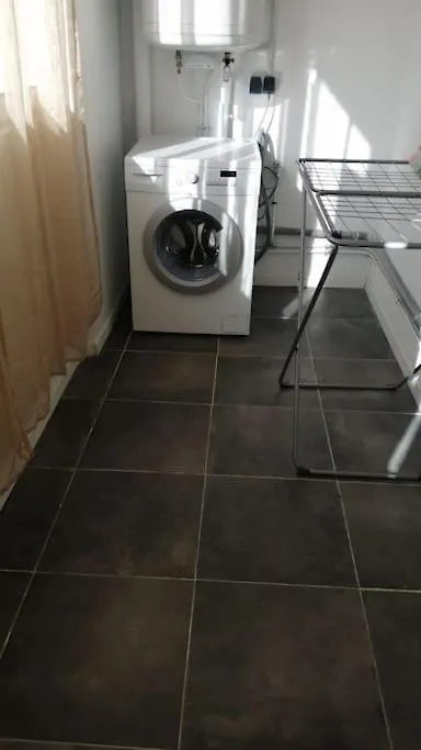 Loue Appartement Spacieux Et Familiale A Marignane, La Galagoviere, 8 Rue De Wolfsburg Saint-Victoret 0*,